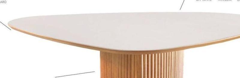 Mesa Selene com Vidro